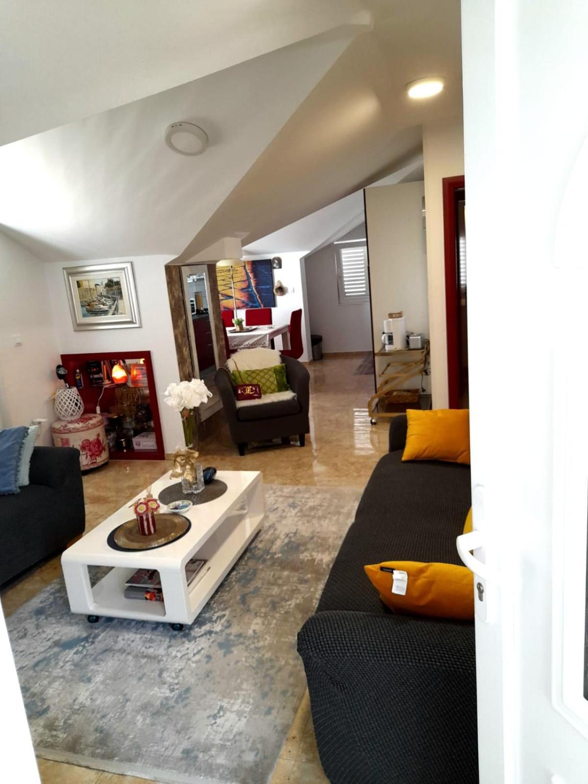 Apartments Marcus & Pascal شيبينيك المظهر الخارجي الصورة